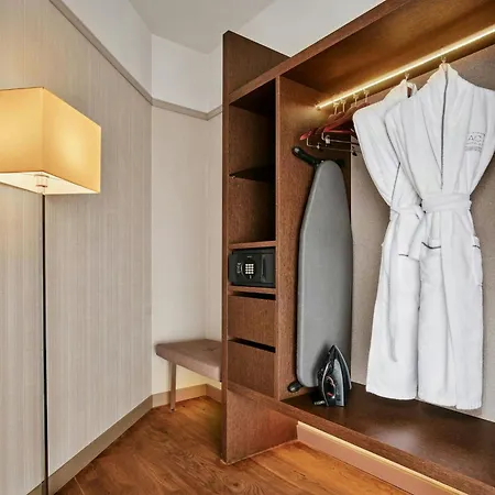 Hotel Ac By Marriott Wrocław